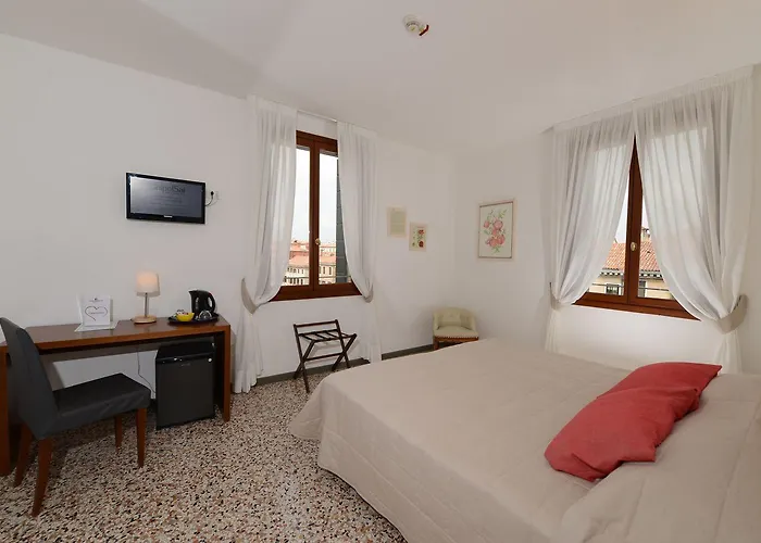 Rimon Hotel